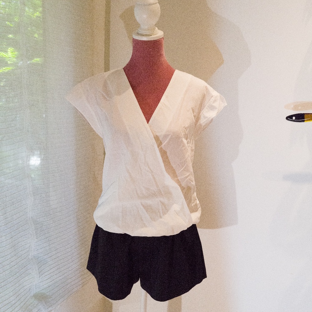 Zara White top with detailed back